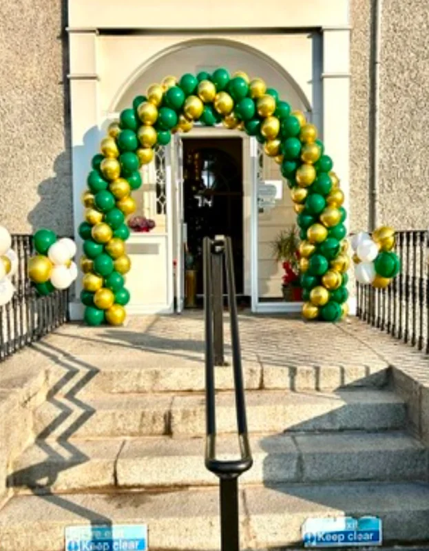 Classic Balloon Arches and Columns