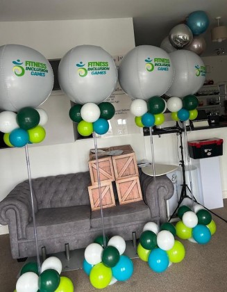 4 Bespoke White ORB 32 inch on stand