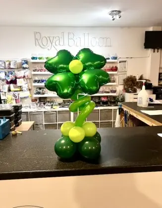 Lucky Centrepiece